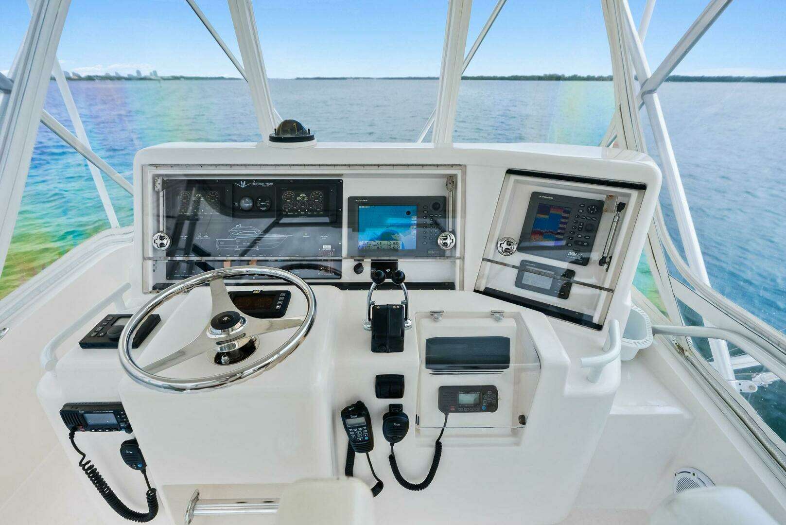 2006 Bertram Convertible - Image 29