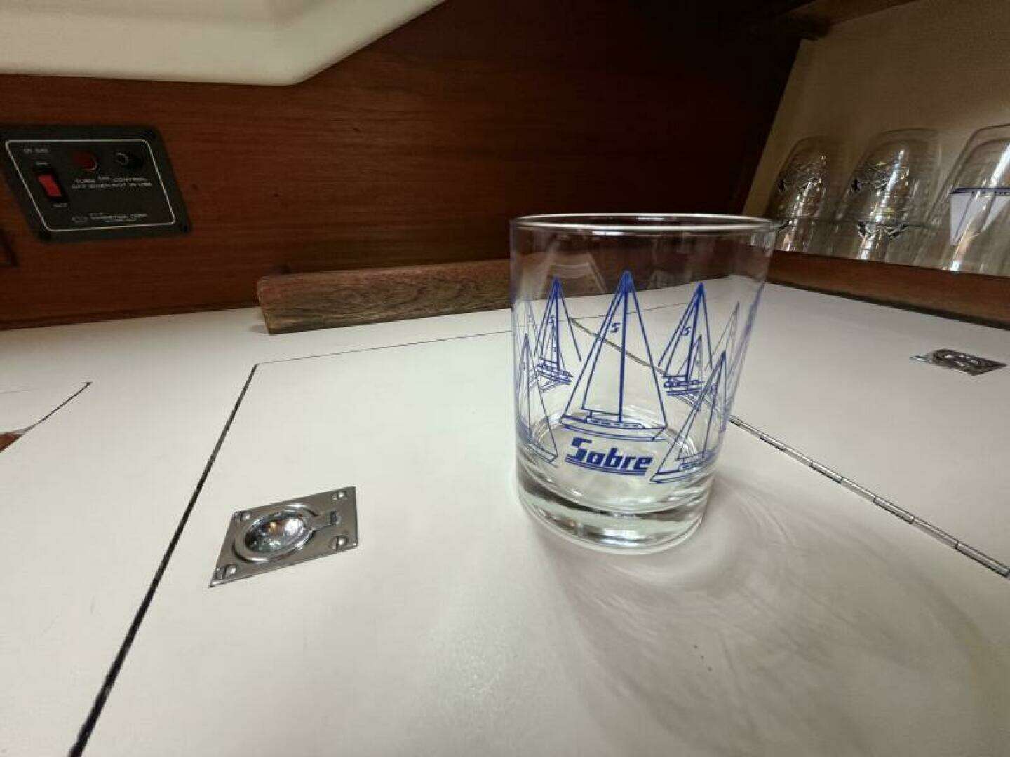 1988 Sabre 34 MkII - Image 16