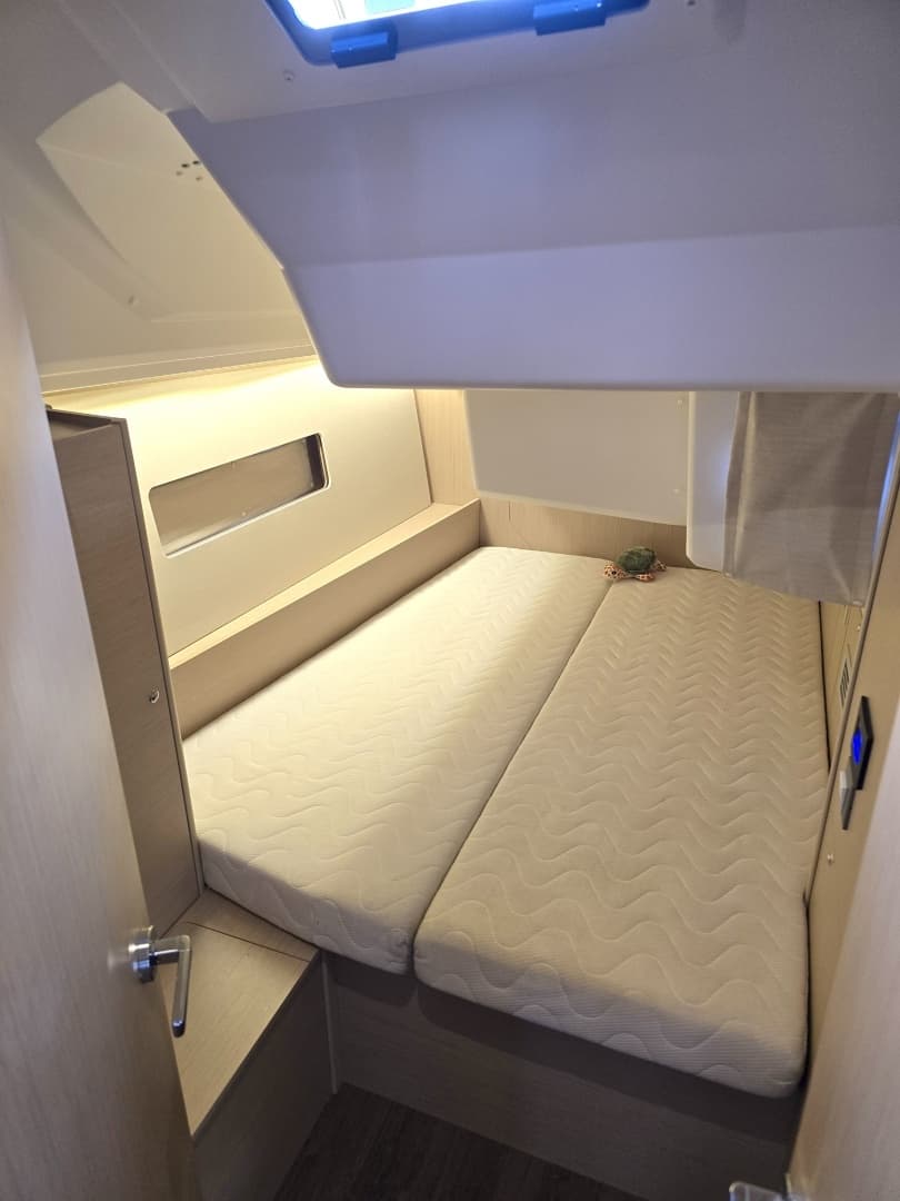 2022 Beneteau — - Image 5