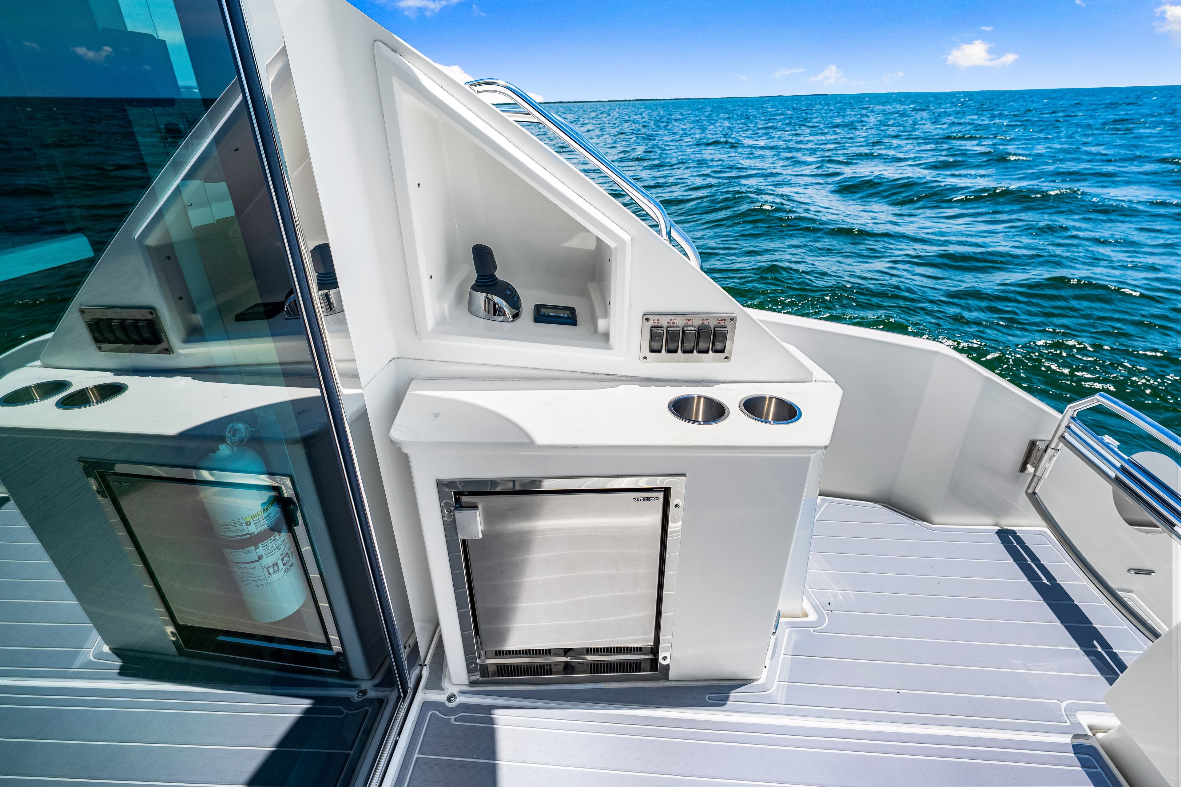 2020 Cruisers Yachts 50 Cantius - 30