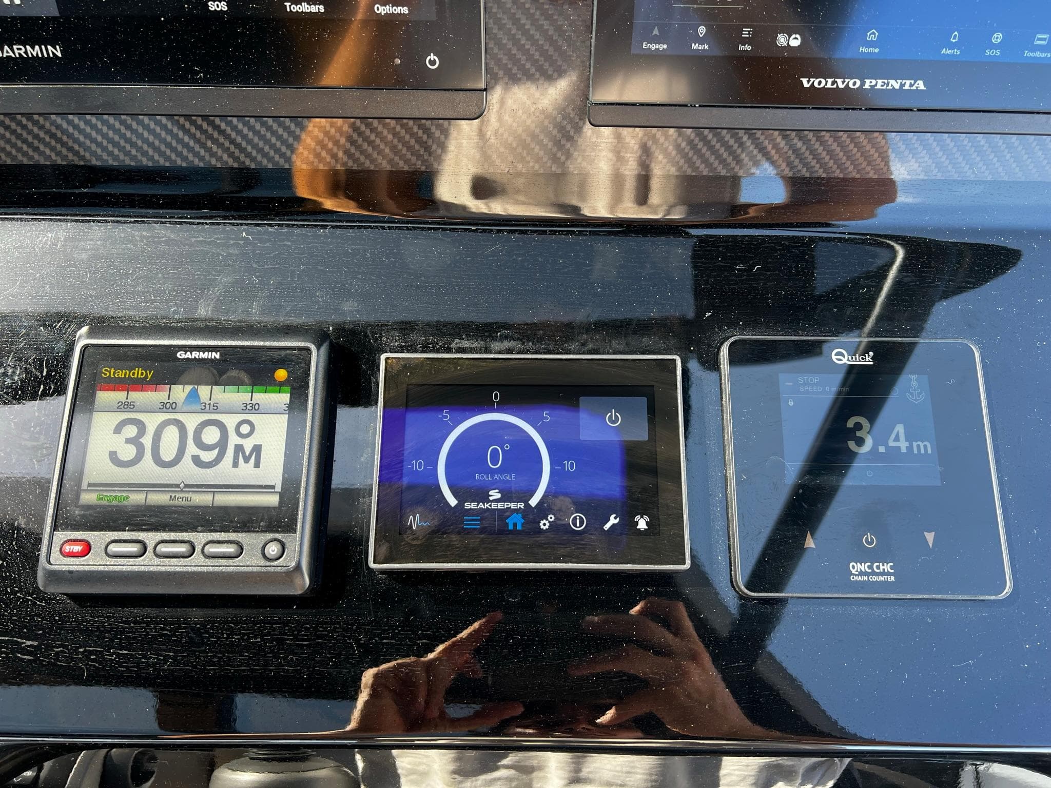 Pardo Yachts 50 navigation system, 2023 model, featuring Garmin display.