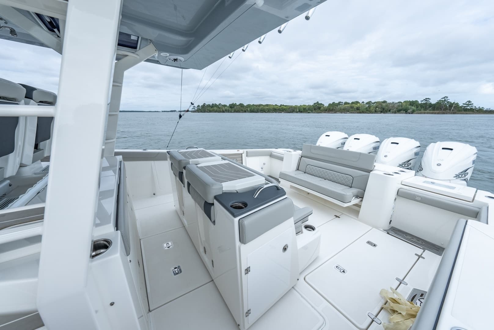 2023 Pursuit S 428 Sport - Image 23