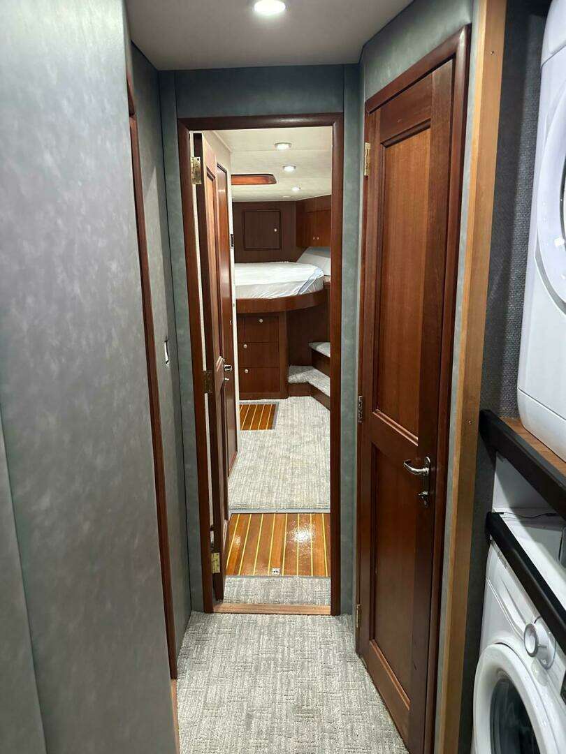 2001 Buddy Davis SPORTFISH - Image 61