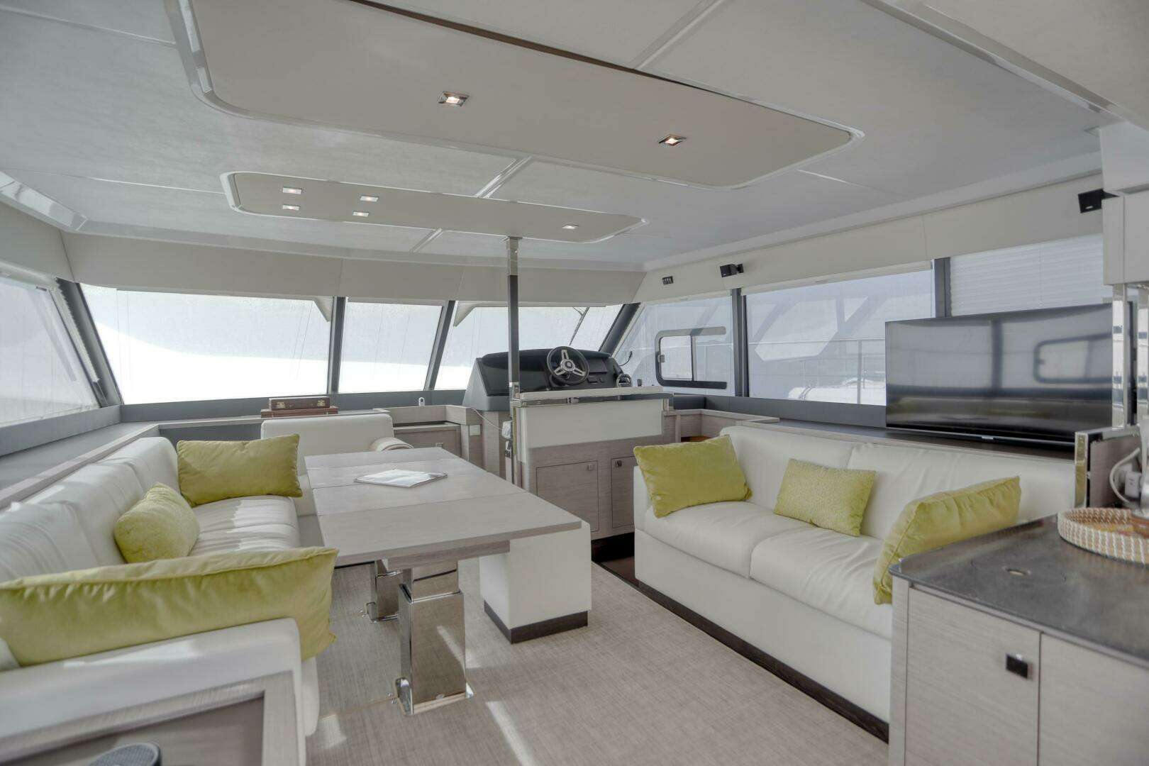 2022 Fountaine Pajot MY6 - Image 100