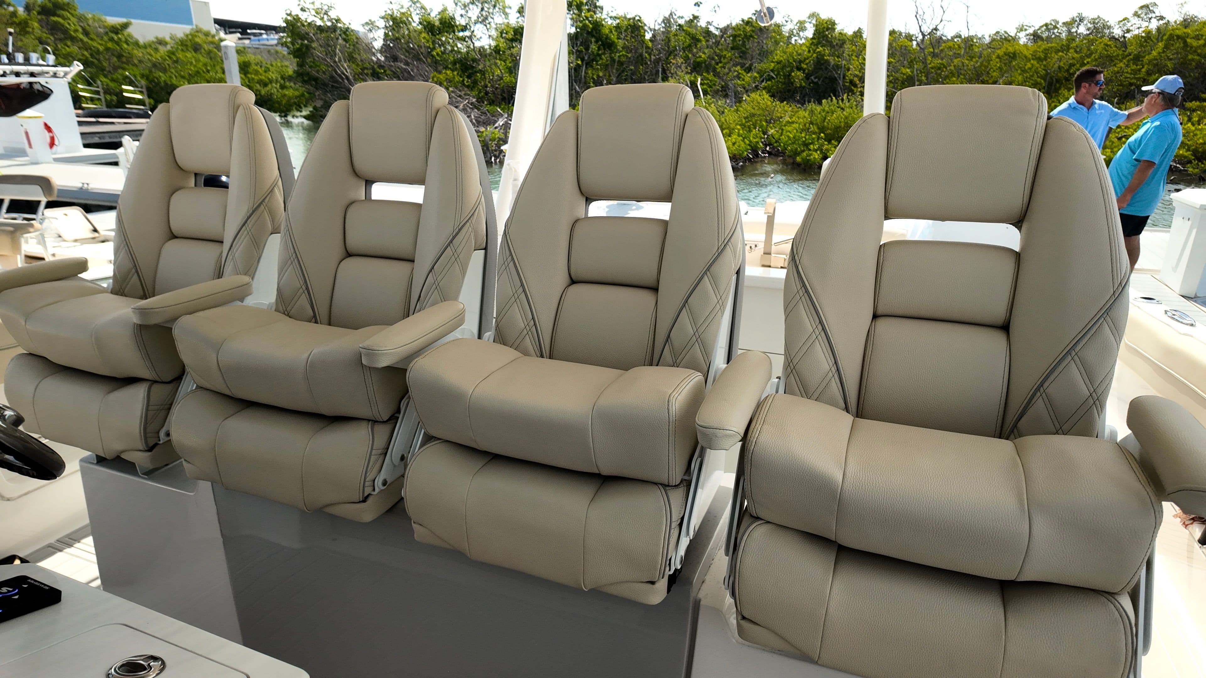2023 REGAL 38 SAV - Image 21