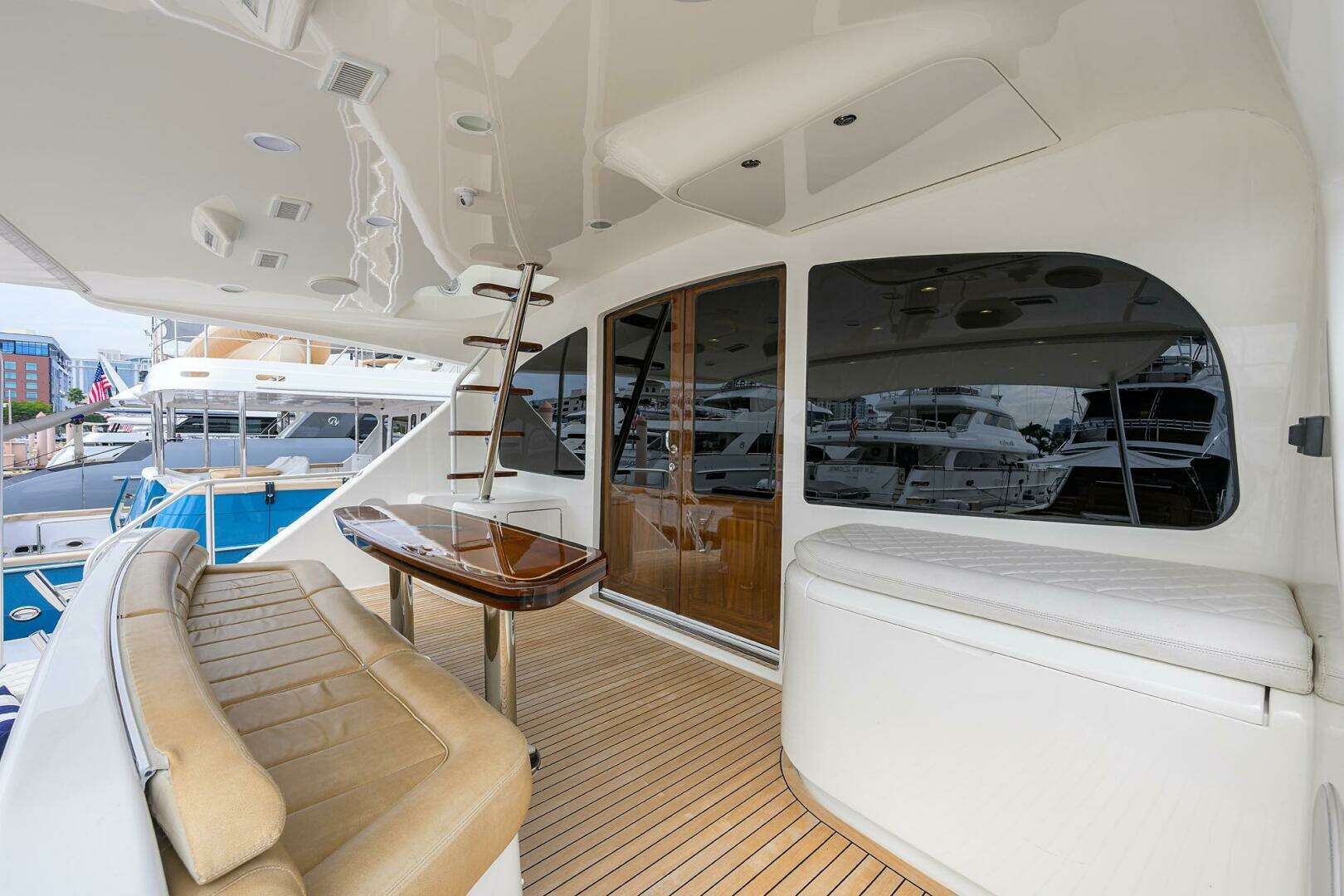 2017 Viking 92 Enclosed Bridge - Image 10