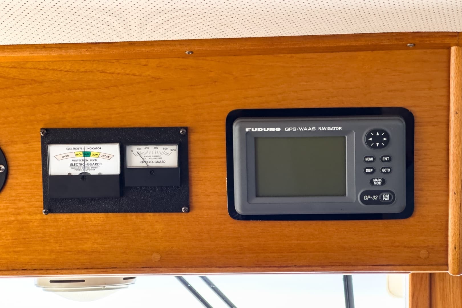 1987 Grand Banks 47 motoryacht - Image 28