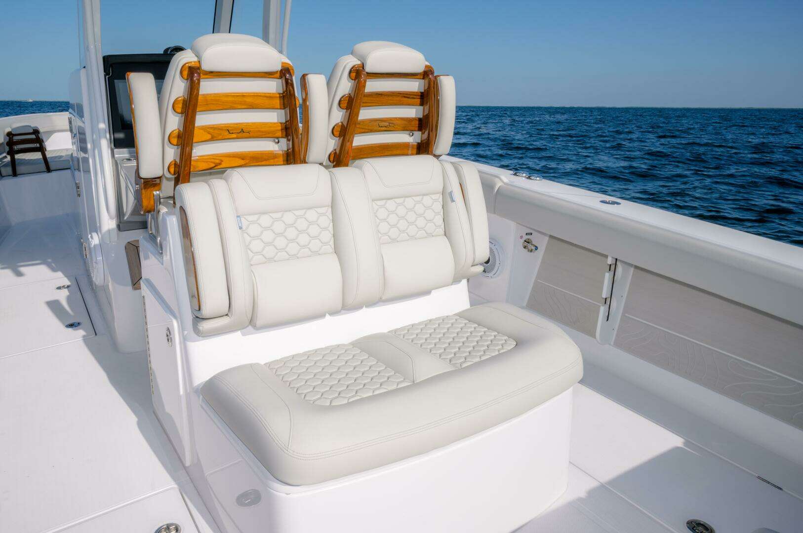 2026 Jupiter 340LS - Image 20