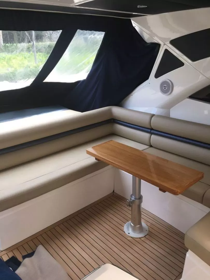 2013 Sunseeker Portofino - Image 10