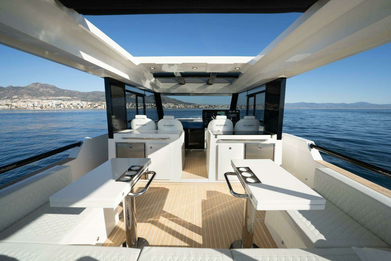 2026 De Antonio Yachts 50 Coupe - Image 15
