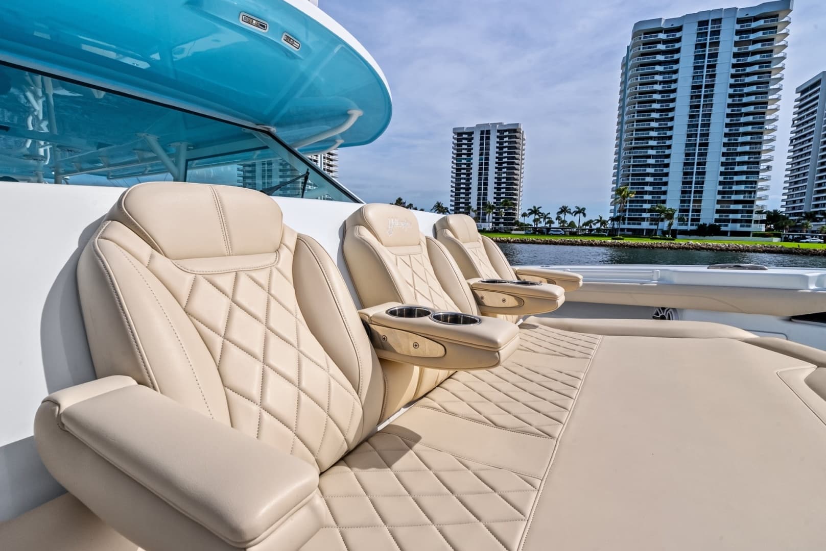 2024 Yellowfin 54 Offshore - Image 26