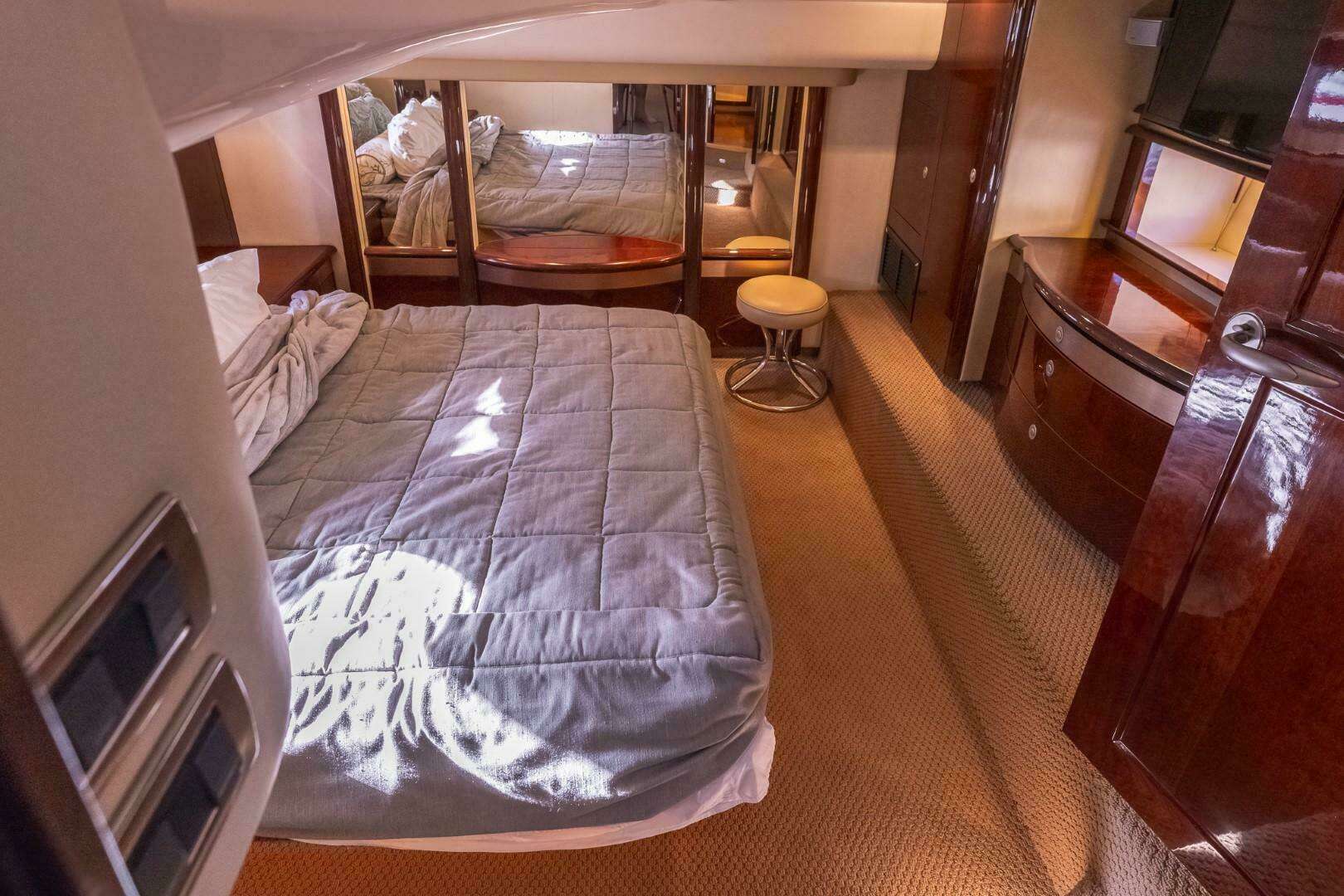 2008 Sea Ray 58 Sedan Bridge - Image 28