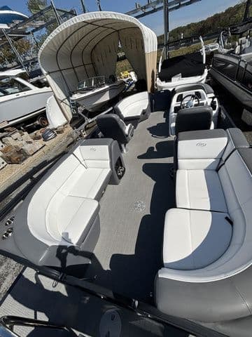 2021 Manitou 20 Aurora LE Twin Tube Pontoon Boat - 4