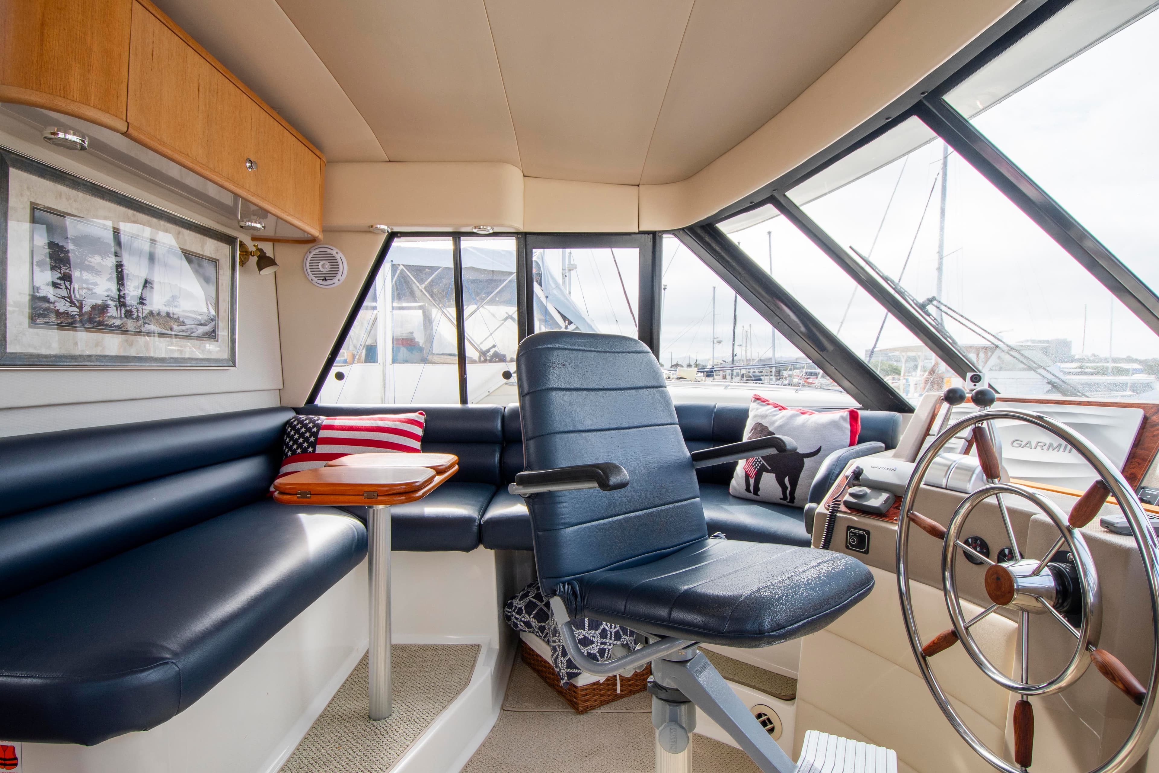 1999 Bayliner 4788 Pilot House Motoryacht - 14