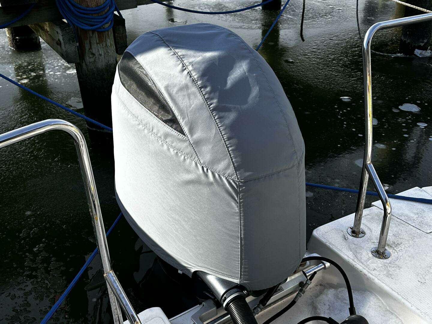 2019 Ranger Tugs R-23 - Image 10