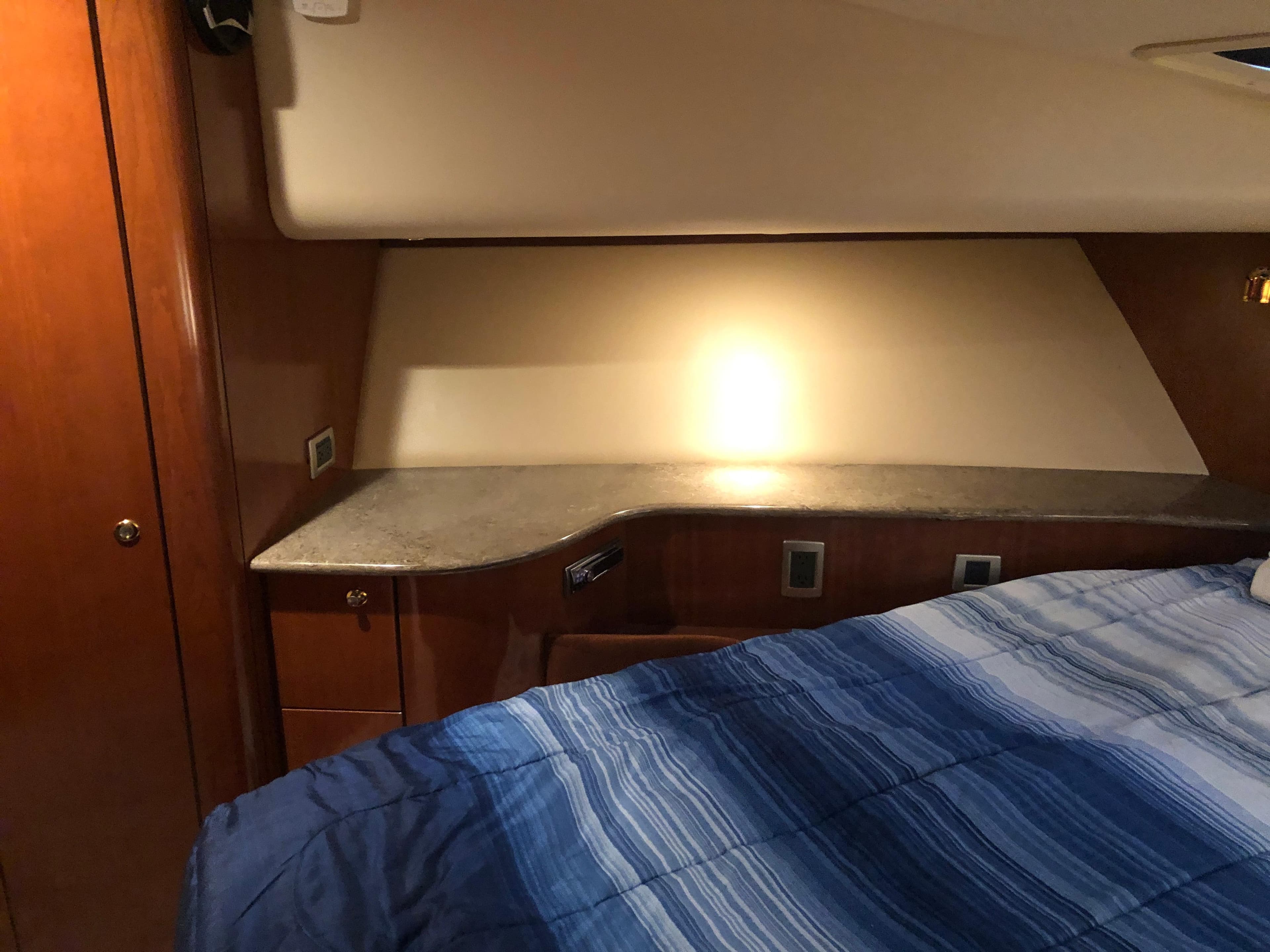 2007 Meridian 580 Pilothouse - 114