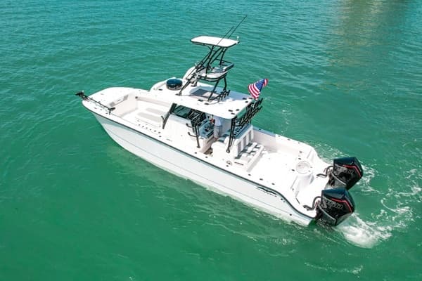 2023 Invincible 33 Catamaran