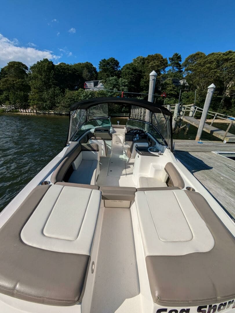 2013 Sea Ray 270 SLX - Image 5