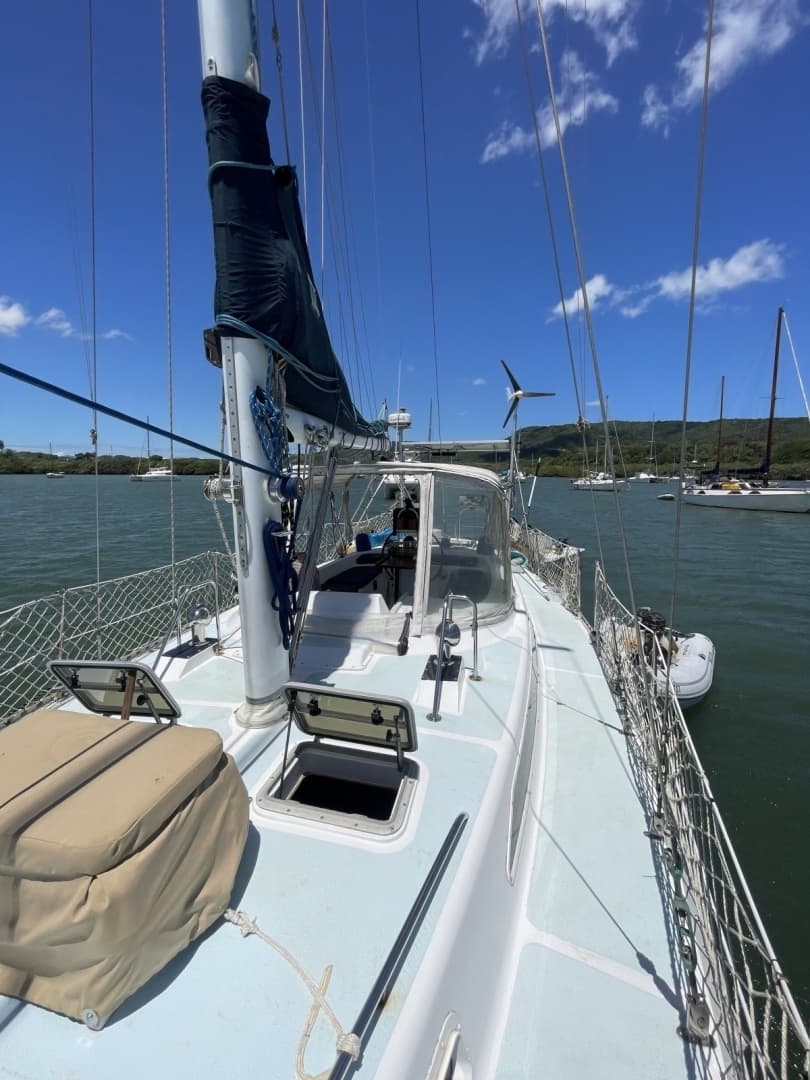 1986 Gulfstar Hirsch 45 - Image 4