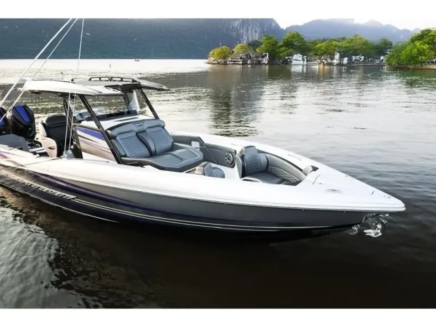 2023 Sunsation 32 CCX - Image 8