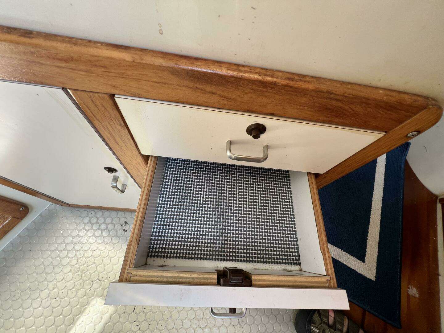 1994 Catalina 320 - Image 81