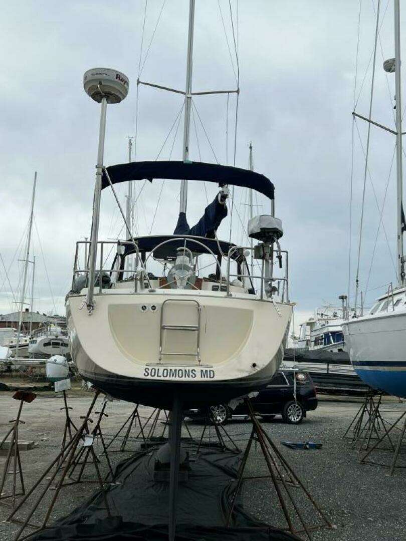 1993 Tartan 3500 - Image 6