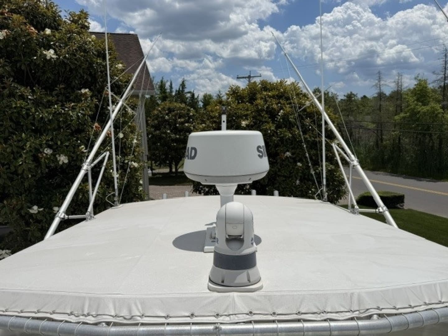 1996 Cabo 31 Express - Image 15