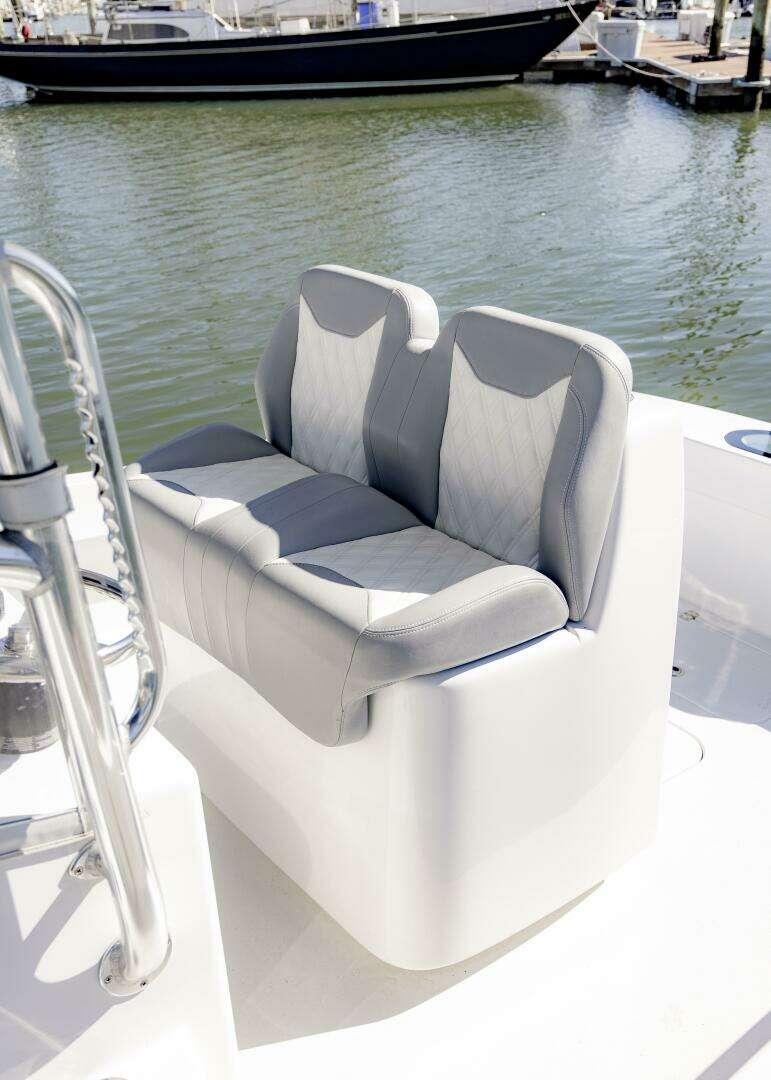 2022 Conch 27CC - Image 47