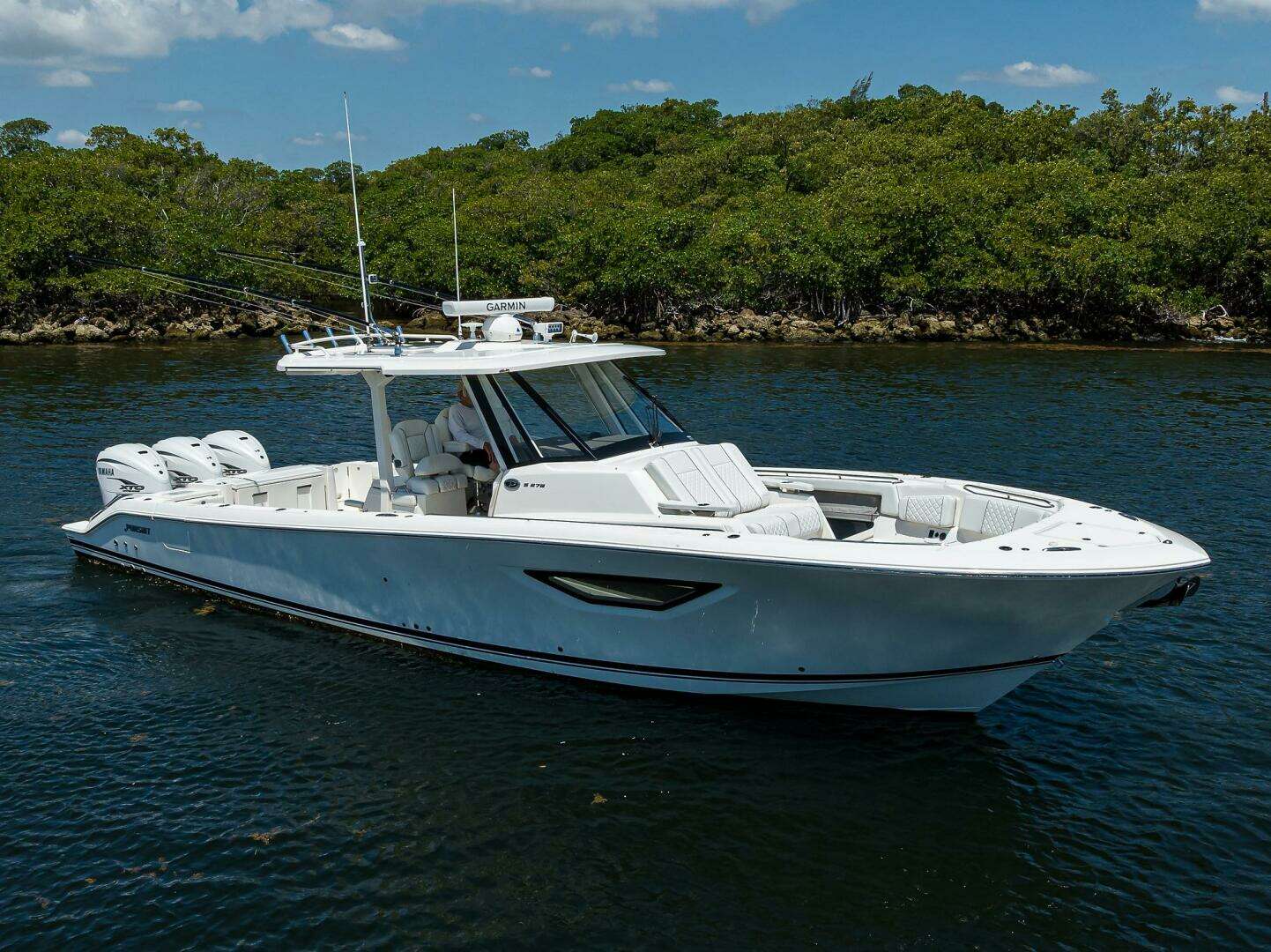 2021 Pursuit S 378 Sport - Image 30