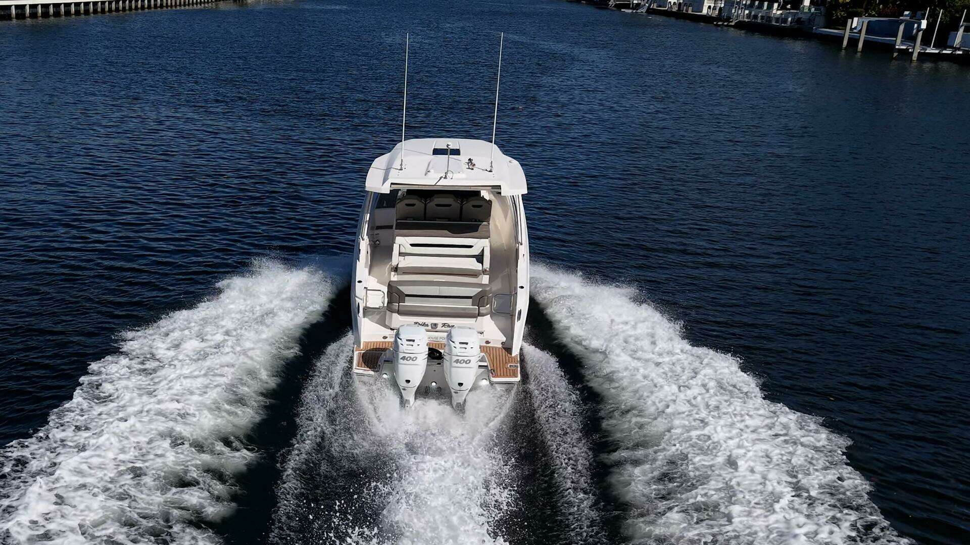 2023 Tiara Yachts 34LS - Image 3