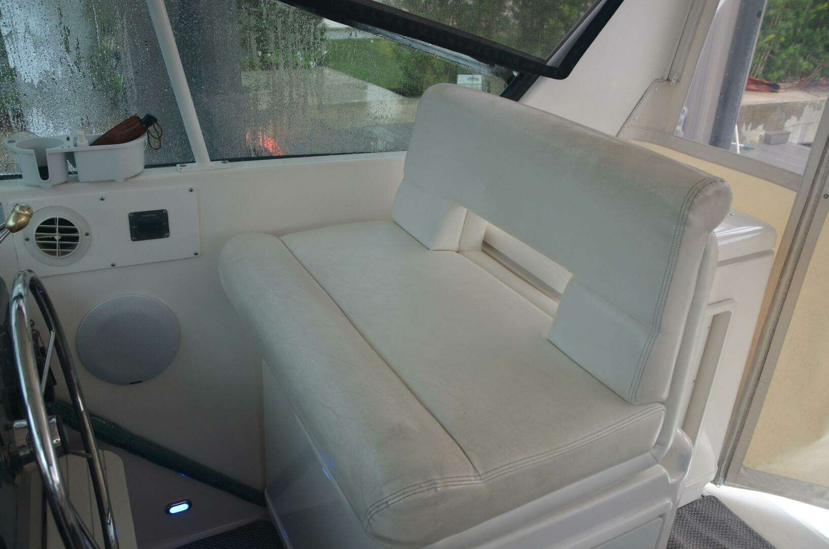 2001 Tiara Yachts 4100 Open - Image 23