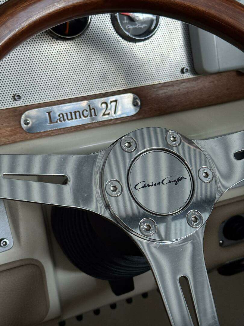 2018 Chris-Craft Launch 27 Heritage Trim Edition - Surf - Image 123