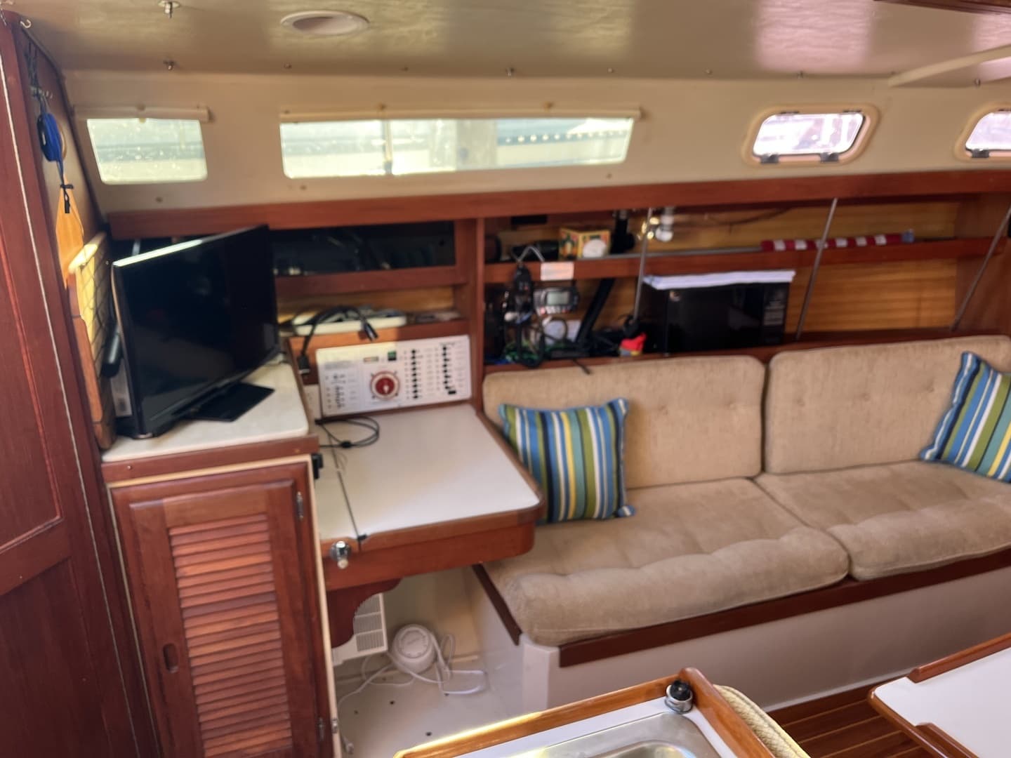 1986 Catalina 34 - Image 4