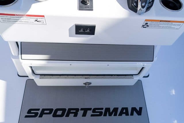 2026 Sportsman Open 262 Center Console - 30