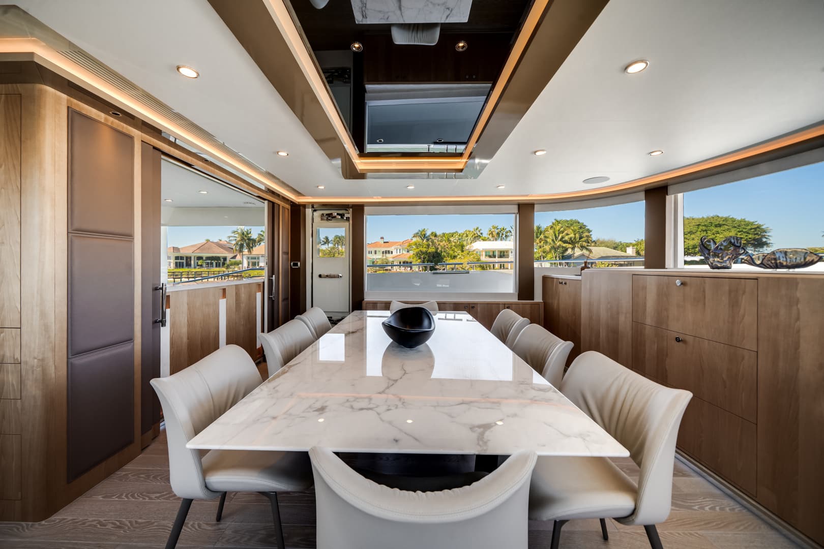 2025 Ocean Alexander 28L - Image 27