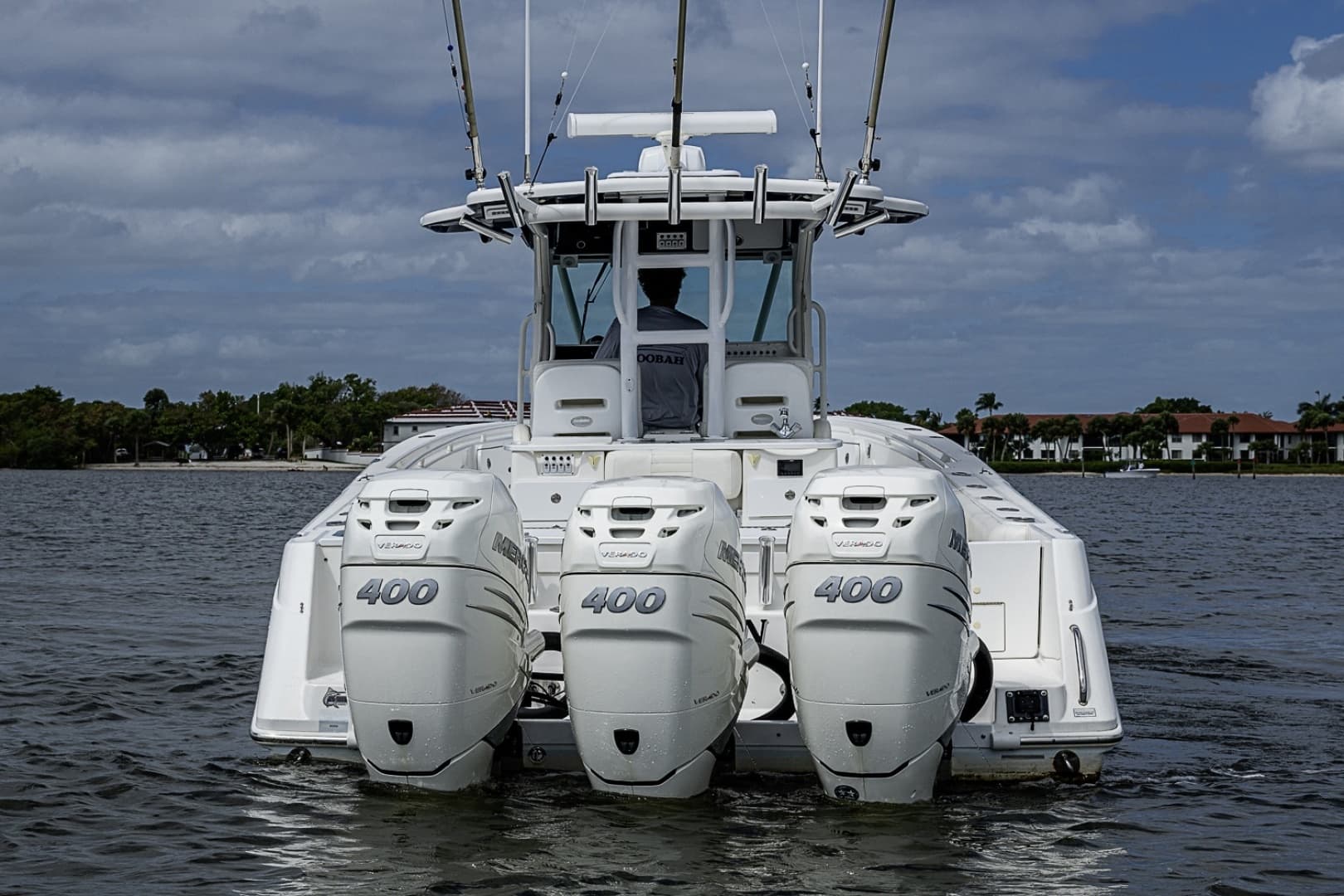 2009 Everglades 350 CC - Image 22