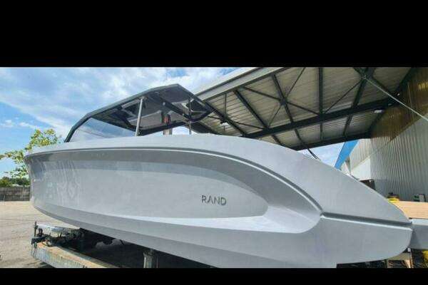 2022 Rand Escape 30 - Image 1