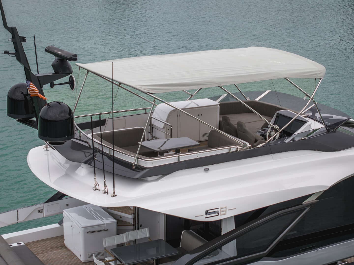 2020 Azimut S8 - Image 13