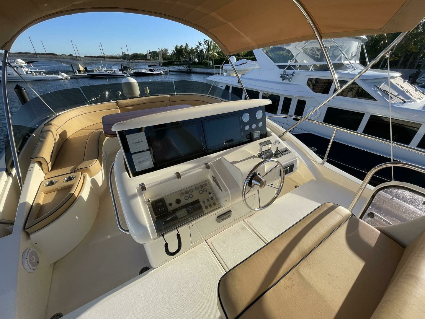 2006 Mochi Craft 74' Dolphin - Image 19
