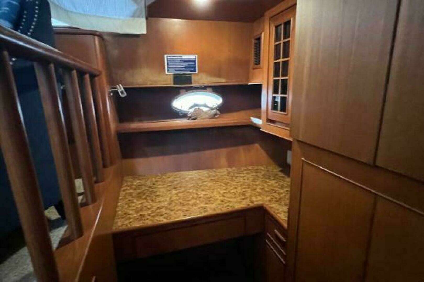 1998 Hyatt 51 Aft Cabin MY - Image 45