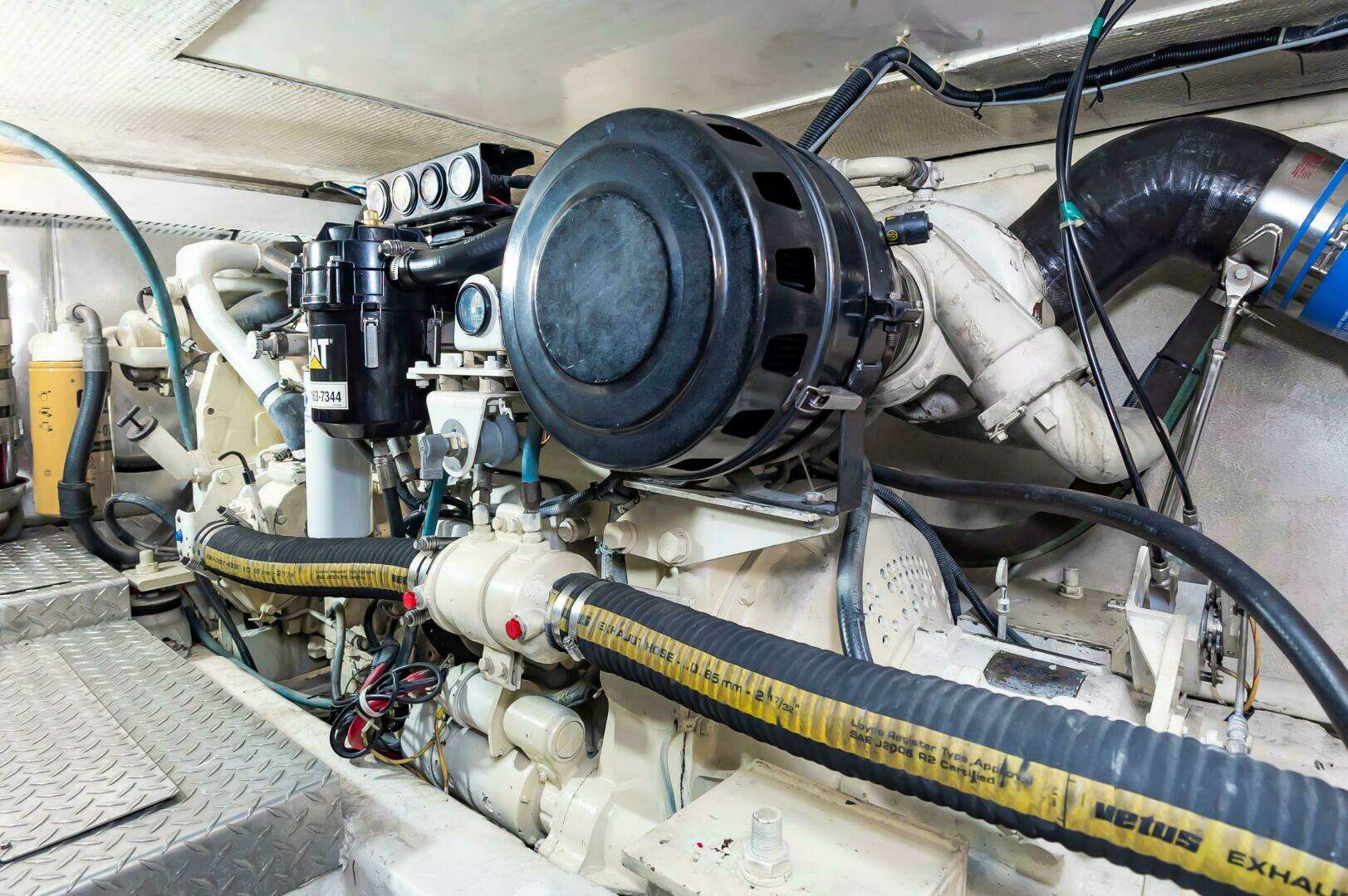 2000 Ocean 48 Supersport - Image 42