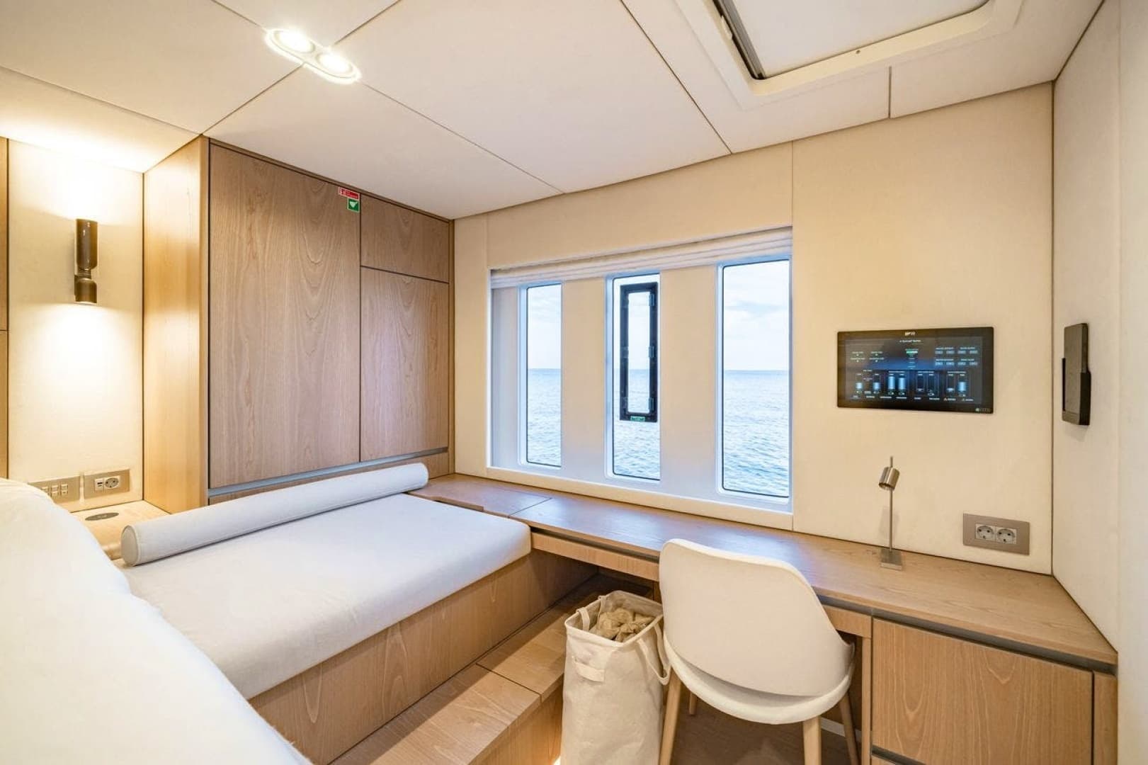 2025 SUNREEF YACHTS Sunreef 100 Power - Image 56