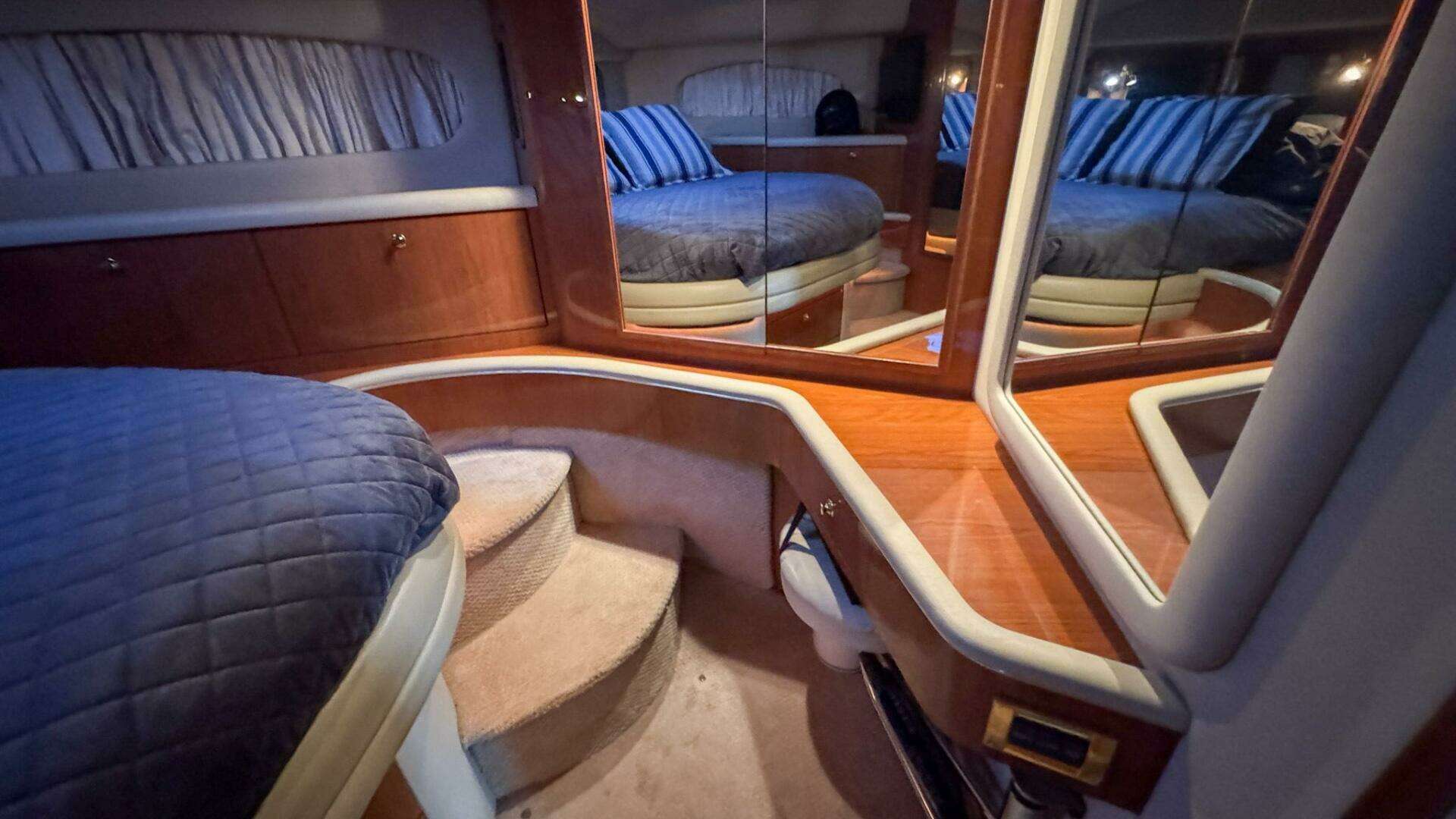 2000 Sea Ray 420 Aft Cabin - Image 47