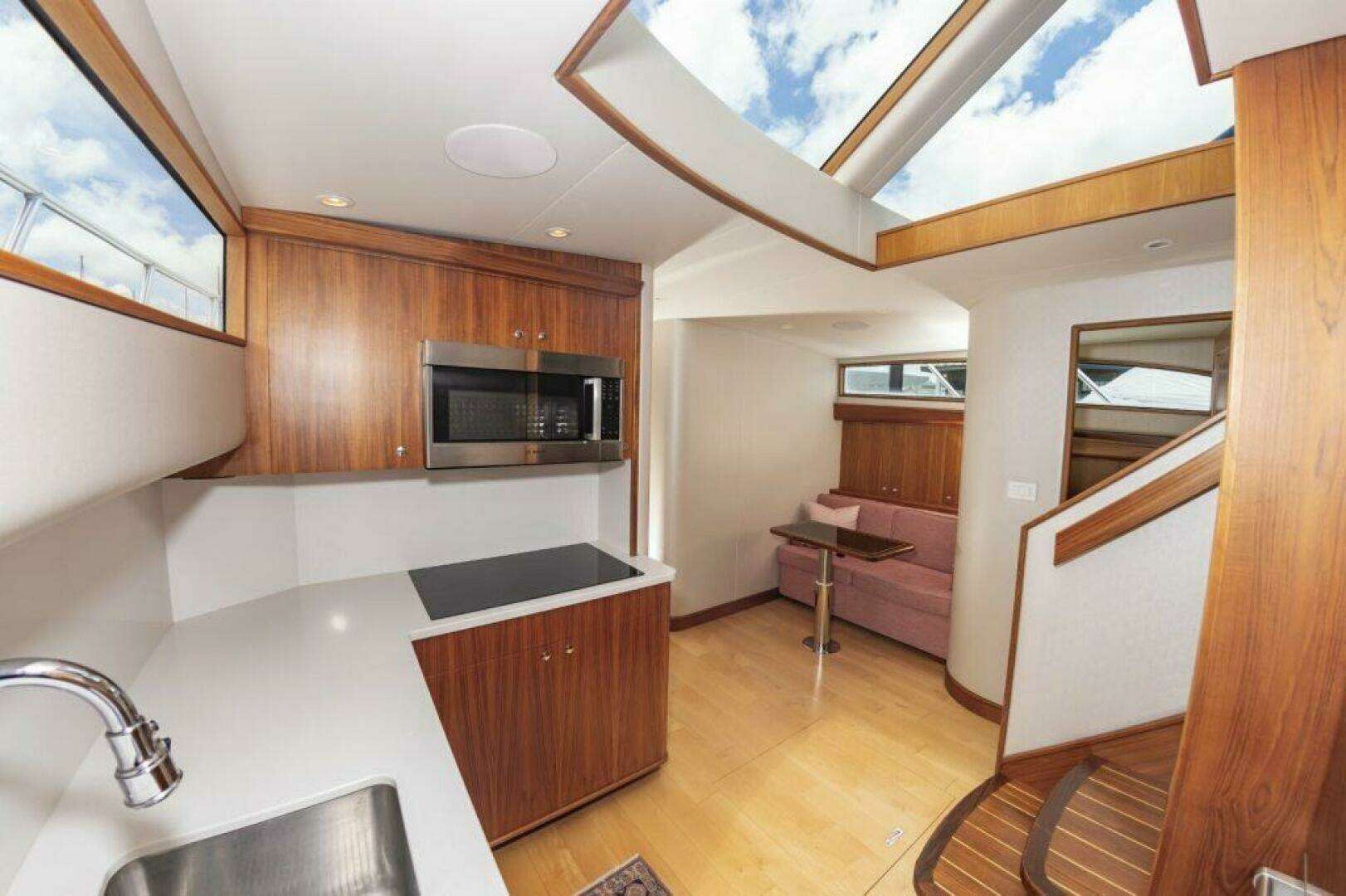 2019 Jarrett Bay 67 - Image 29