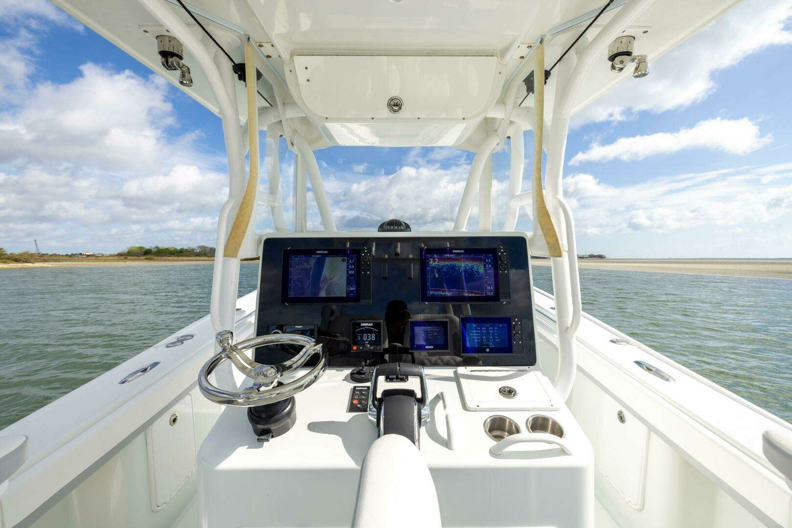 2014 Yellowfin 32 Offshore - Image 19