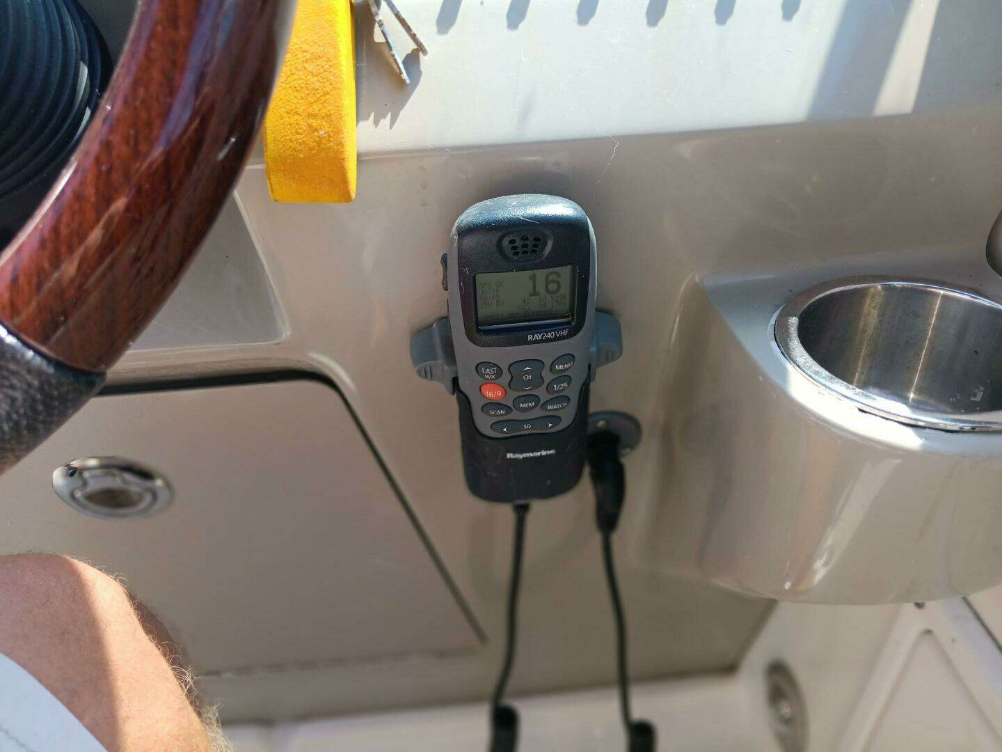 2010 Sea Ray 260 Sundancer - Image 22