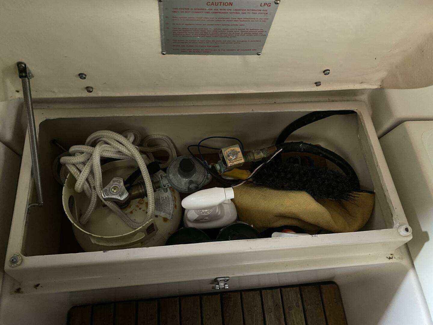 1984 Hinterhoeller Nonsuch 26 - Image 32