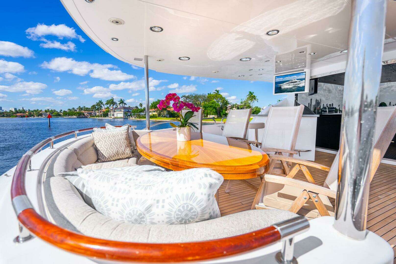 2008 Lazzara Yachts 116 - Image 59