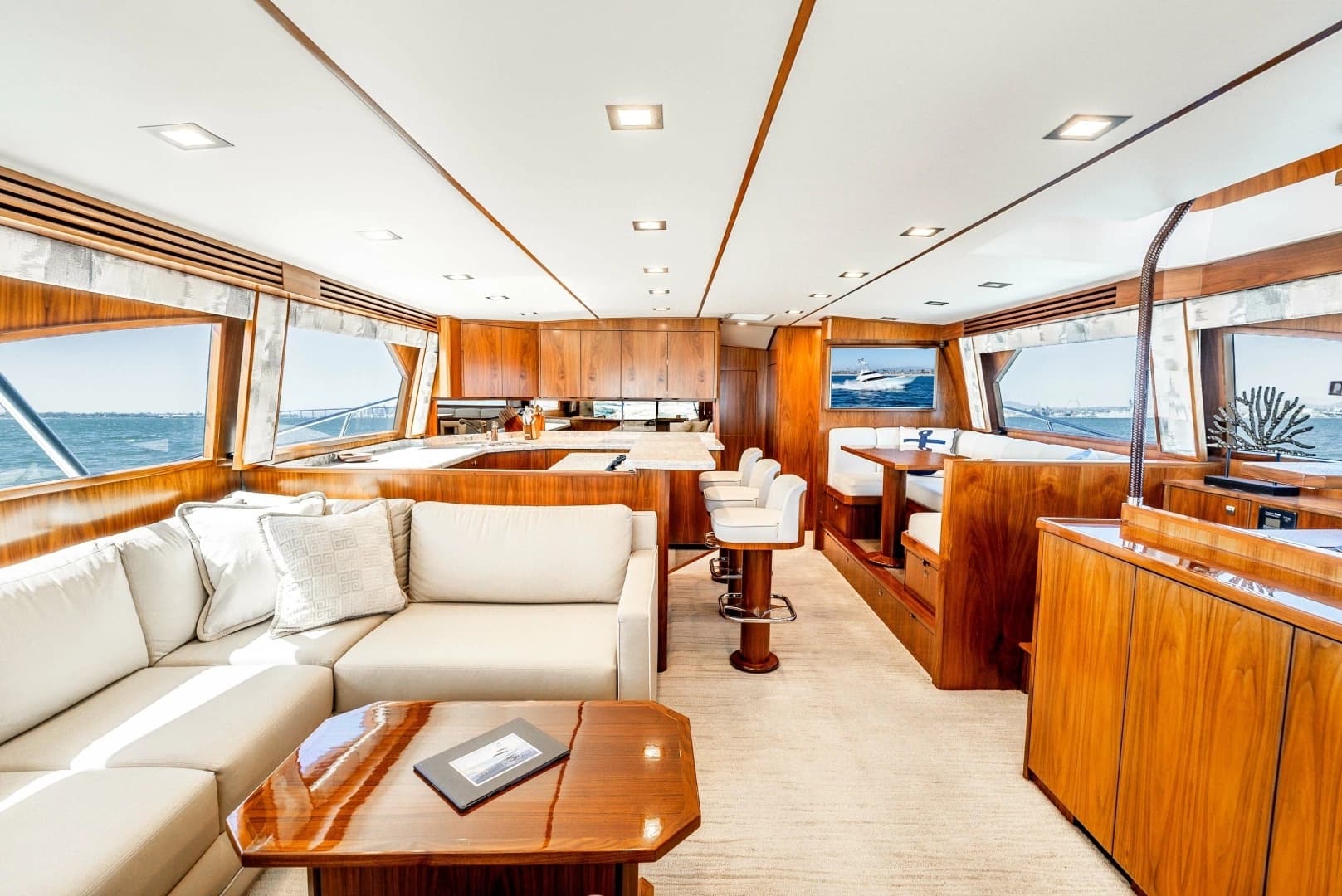 2018 Viking 72 Convertible - Image 3