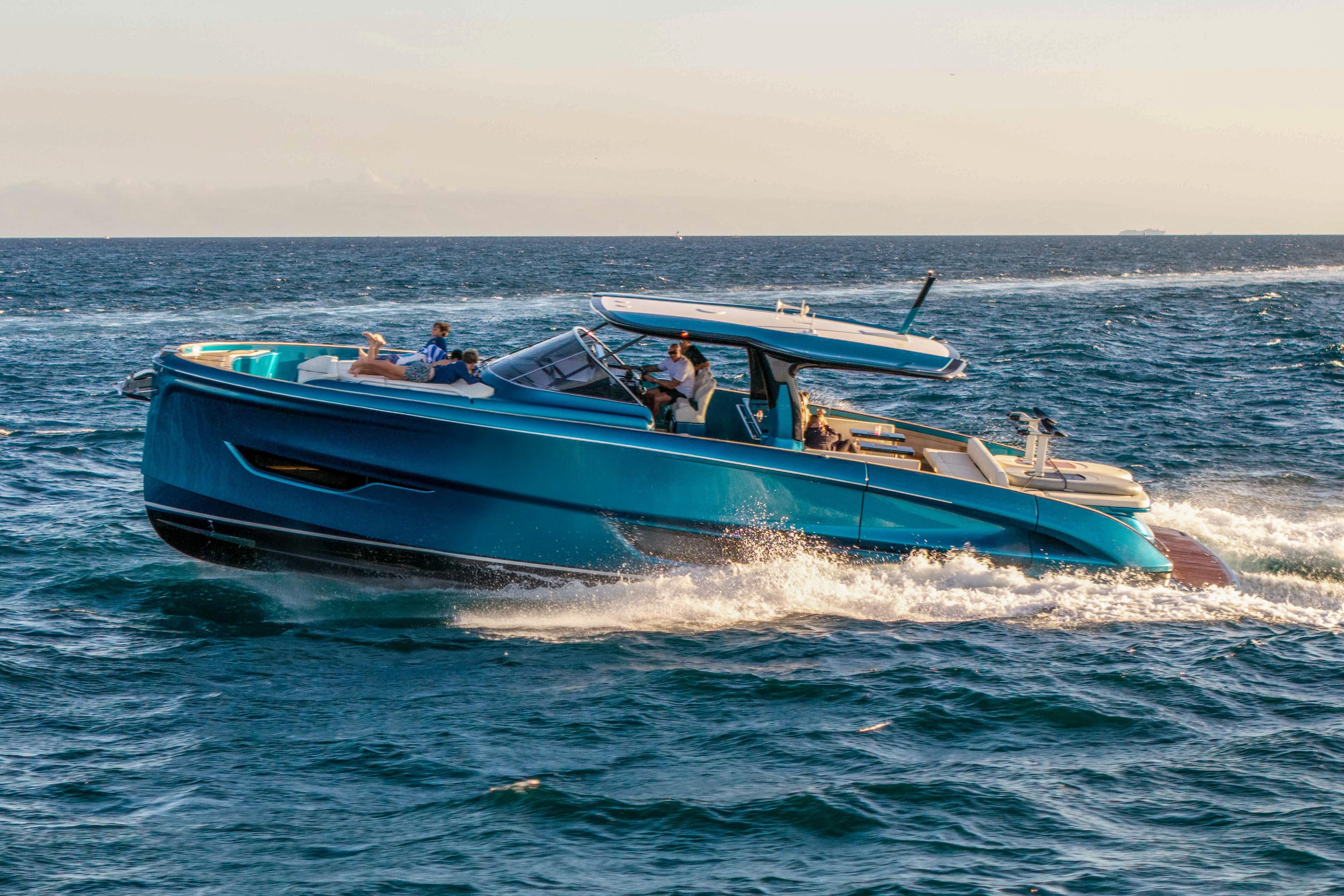 2024 Solaris Power 52 open